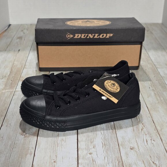 Dunlop Canvas Low Junior Sneakers Black Size 12C,  New in Box - Picture 2 of 7